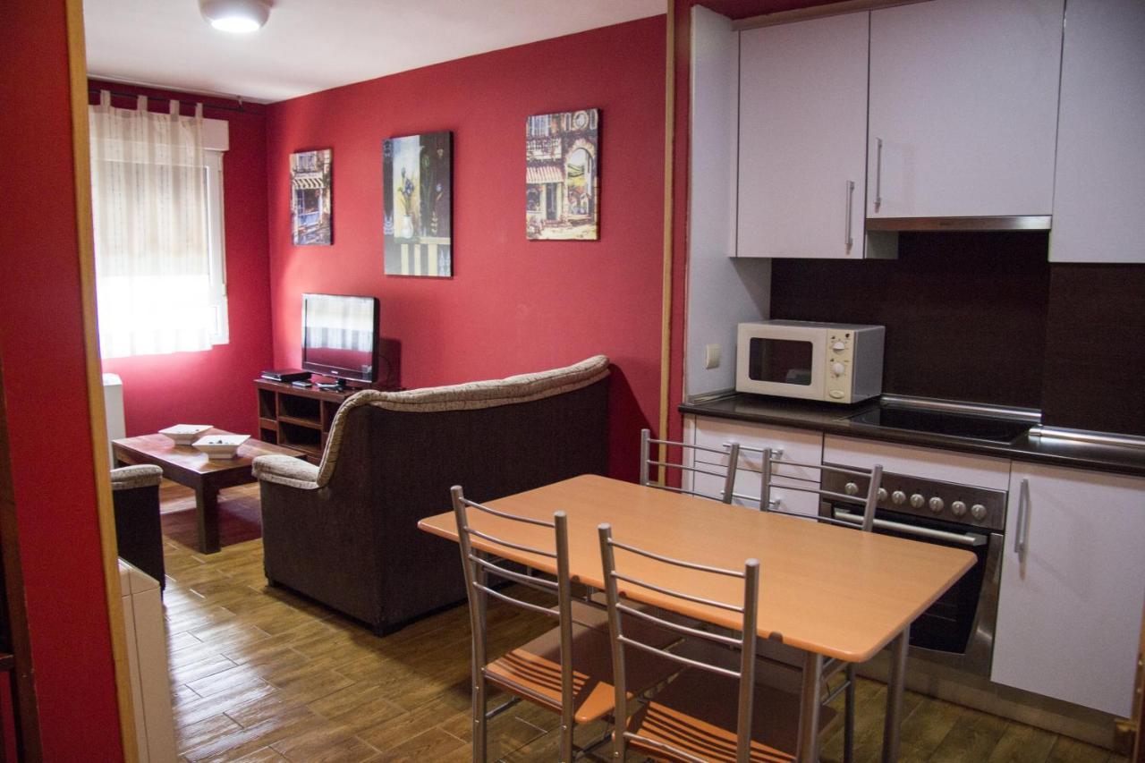 Apartahotel Rural Collarubio Luxury Кольядо-Медиано Экстерьер фото
